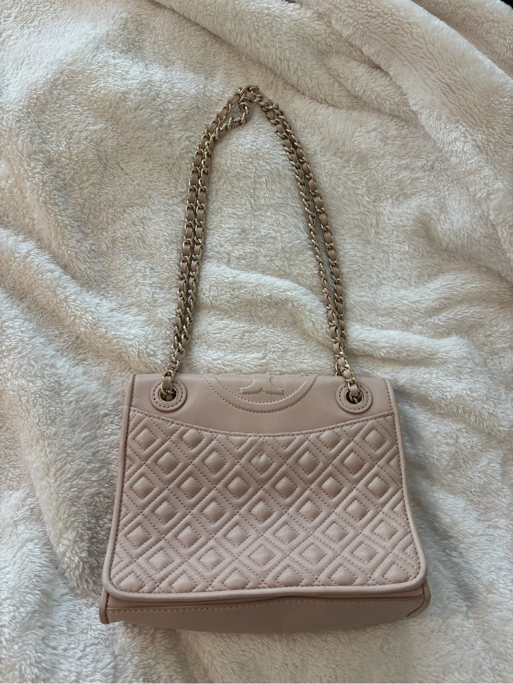 Tory Burch Quilted Shoulder Bag in Blush